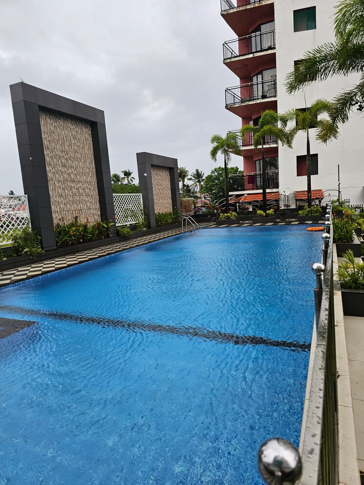 Swimming Pool, kaloor 3 Bedroom 1830 Sq.Ft. Apartment In Kaloor Kochi 8943003