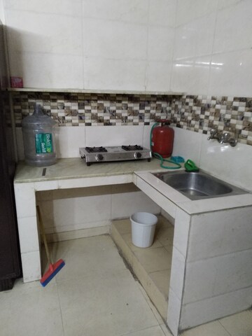 Kitchen in 1 RK Builder Floor at Lajpat Nagar 4 – for Rent