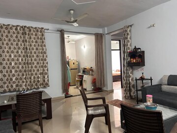 Living Room in 2 BHK Apartment at Gomti Nagar – for Rent