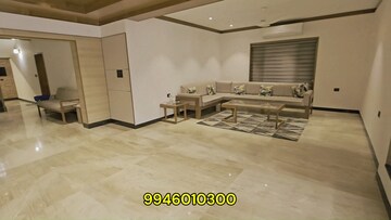 Room in 3 BHK Villa at Kakkanad – for Sale