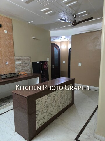 Kitchen in 2.5 BHK Builder Floor at AKD Tower, Sector 14 – for Rent