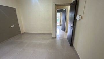 Room in 3 BHK Apartment at DSK Garden Enclave, Kondhwa – for Rent