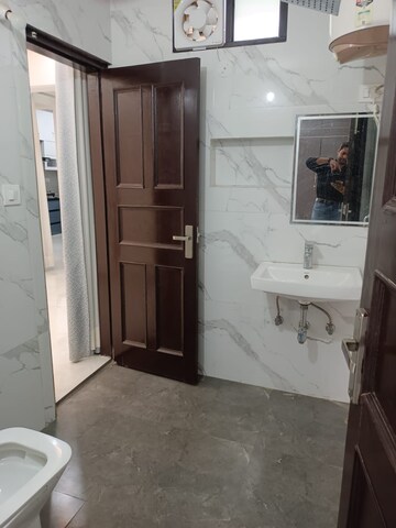 Kitchen in 3 BHK Builder Floor at AKD Tower, Sector 14 – for Rent