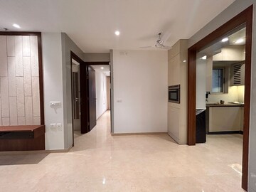 Room in 3 BHK Apartment at Hiranandani Highland, Powai – for Rent