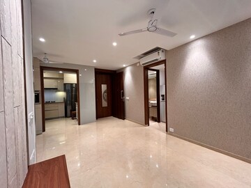 Room in 3 BHK Apartment at Hiranandani Highland, Powai – for Rent