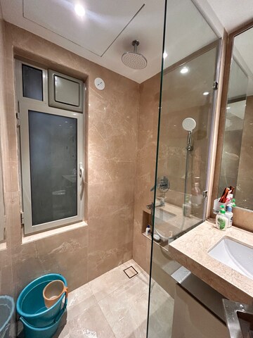 Furnished Amenities in 3 BHK Apartment at Hiranandani Highland, Powai – for Rent