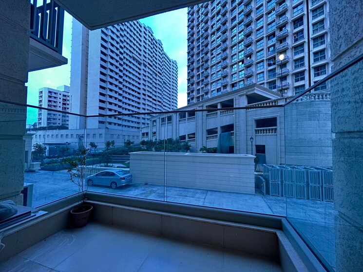 Swimming Pool, hiranandani-highland 3 Bedroom 1000 Sq.Ft. Apartment In Powai Mumbai 8943059