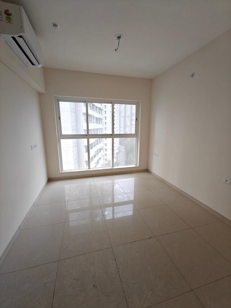 Bedroom, hubtown-hillcrest-jvlr 2 Bedroom 682 Sq.Ft. Apartment In Andheri East Mumbai 8943070