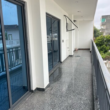 4 BHK Builder Floor For Sale in Sector 21c