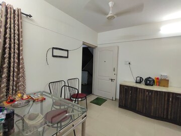 Team Area in 1 BHK Apartment at Suncity Complex, Powai – for Sale