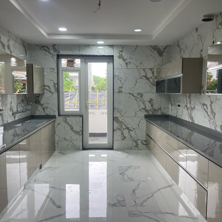 Kitchen, sector 21c 4 Bedroom 4500 Sq.Ft. Builder Floor In Sector 21c Faridabad 8943140