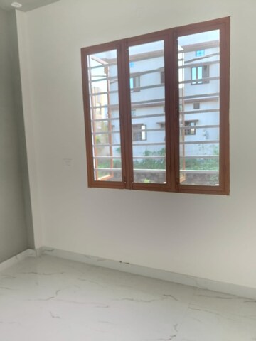 Room in 1 BHK Builder Floor at Kargi – for Rent