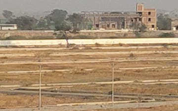 Plot For Sale in Nh 19