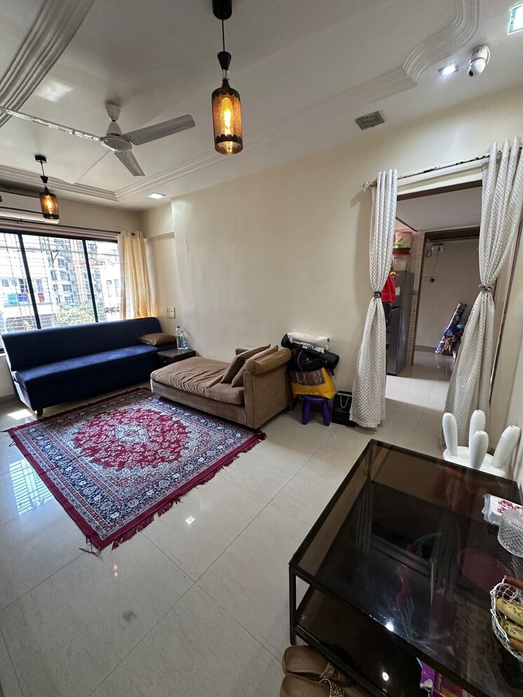 Living Room, skylark-apartment-lokhandwala-complex 1 Bedroom 450 Sq.Ft. Apartment In Lokhandwala Complex Mumbai 8943184