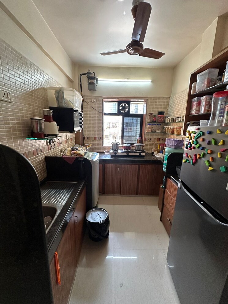 Kitchen, skylark-apartment-lokhandwala-complex 1 Bedroom 450 Sq.Ft. Apartment In Lokhandwala Complex Mumbai 8943184