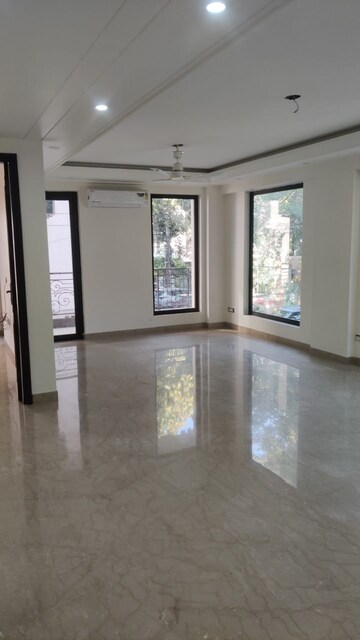 4 BHK Builder Floor For Rent in Anand Niketan