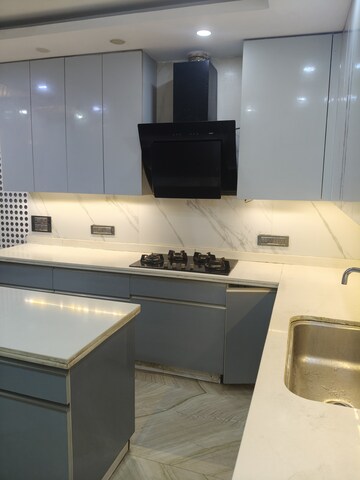 Kitchen in 2 BHK Builder Floor at Jungpura Extension – for Rent