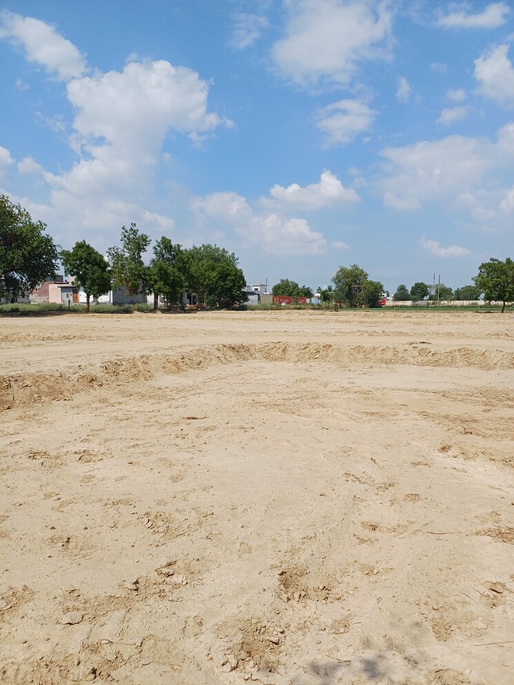 undefined, bhopani  106 Sq.Yd. Plot In Bhopani Faridabad 8943250