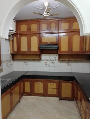 Kitchen in 4 BHK Independent House at Rajendra Nagar Sector 3 – for Rent