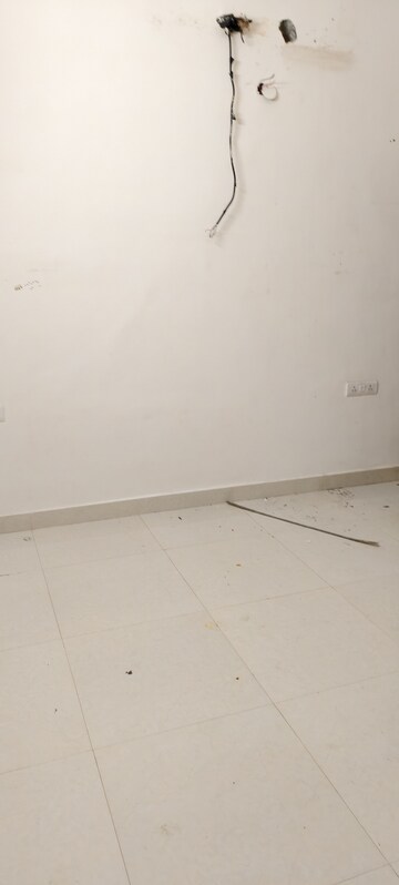 Room in 2 BHK Builder Floor at Lajpat Nagar – for Rent