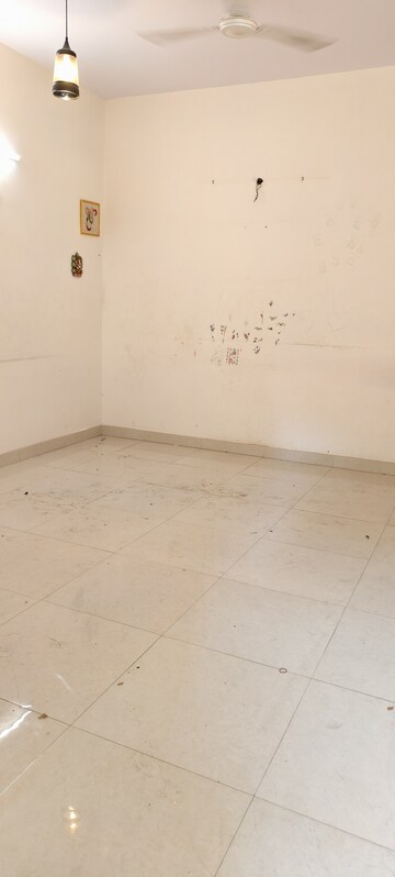2 BHK Builder Floor For Rent in Lajpat Nagar