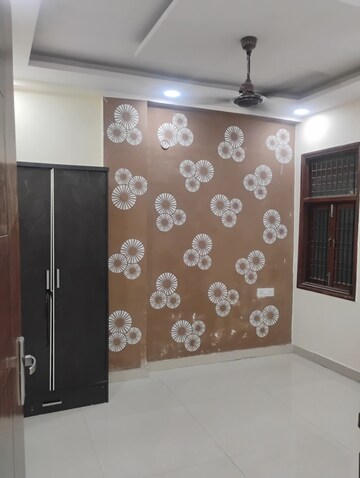 Furnished Amenities in 2 BHK Builder Floor at Sharma Apartments Burari, Burari – for Rent