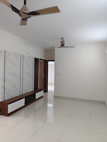 Room in 2 BHK Apartment at Prestige Primrose Hills Phase II, Banashankari 6th Stage – for Rent