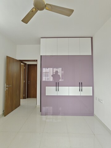 Room in 2 BHK Apartment at Prestige Primrose Hills Phase II, Banashankari 6th Stage – for Rent