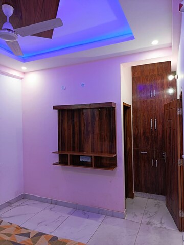 Living Room in 2 BHK Builder Floor at Mussoorie Road – for Rent