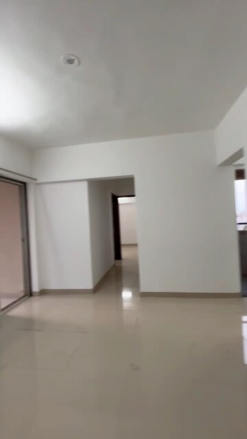 Room in 2 BHK Apartment at Katraj Apartment, Katraj – for Rent