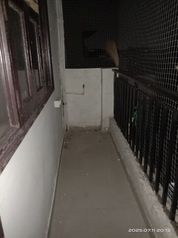 Balcony in 2 BHK Builder Floor at Milestone 32nd Avenue, Sector 15 – for Rent