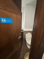 1000 Sq.Ft. Showroom in Lajpat Nagar II