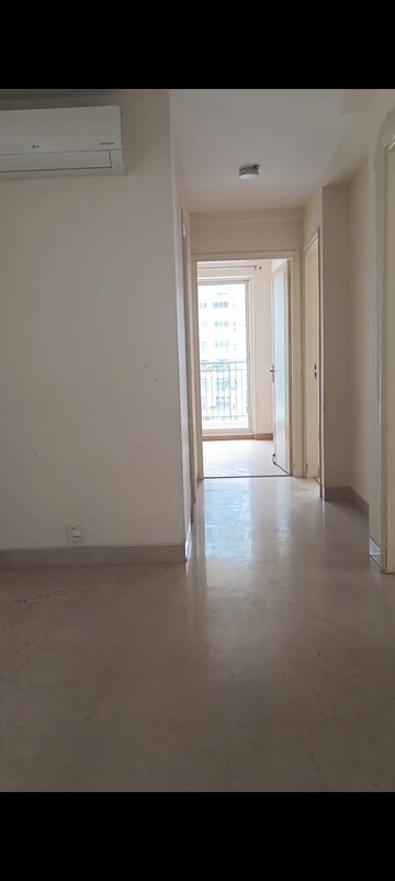Room in 3 BHK Apartment at Bestech Park View Sanskruti, Sector 92 – for Rent