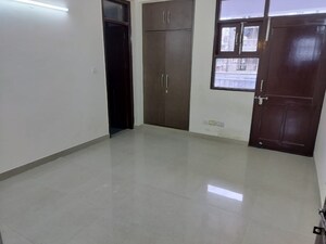 Room in 2 BHK Apartment at Sector 6 Dwarka – for Sale