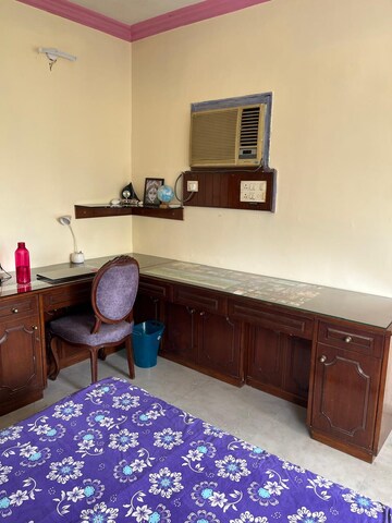 Furnished Amenities in 2 BHK Apartment at Rag Megh Malhar, Goregaon East – for Rent