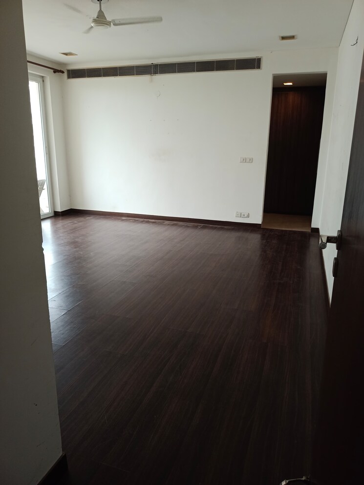 Room, abw-la-lagune 5 Bedroom 4180 Sq.Ft. Apartment In Sector 54 Gurgaon 8943430