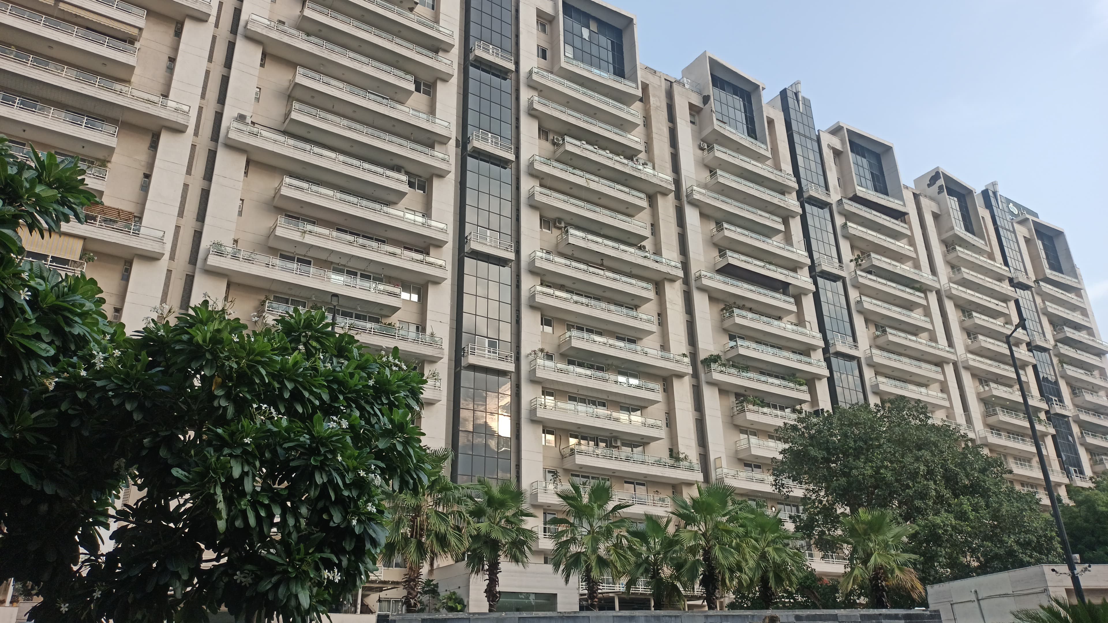 5 BHK + Extra Room Apartment For Rent in Abw La Lagune