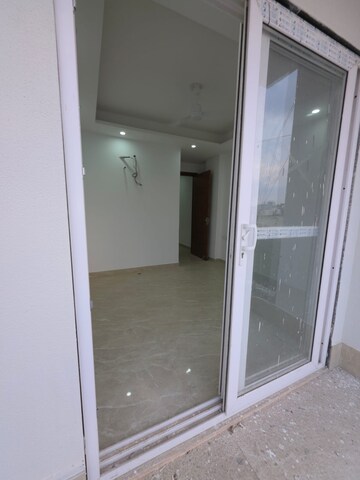 Master Bedroom in 3 BHK Builder Floor at Saket – for Rent