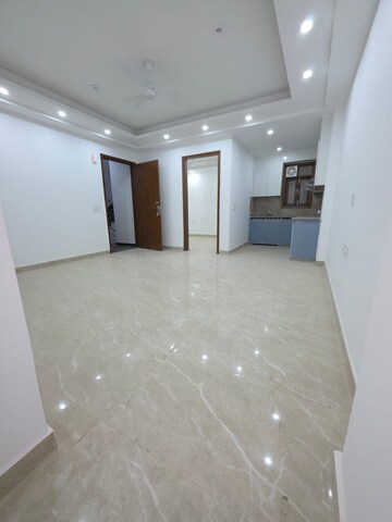Master Bedroom in 3 BHK Builder Floor at Saket – for Rent