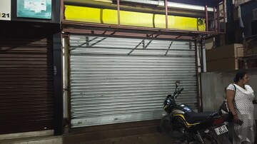  Shop For Rent in Barisha