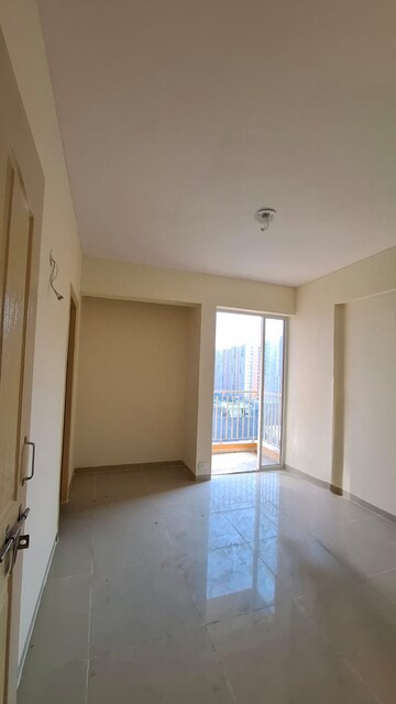 Room in 1 BHK Apartment at Wave Executive Floors, Bayana – for Rent