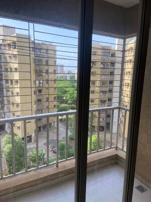 Balcony in 1.5 BHK Apartment at Lodha Casa Rio, Dombivli East – for Sale