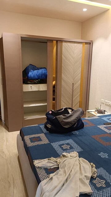 Master Bedroom in 3 BHK Apartment at Acropolis Apartment, Andheri West – for Rent