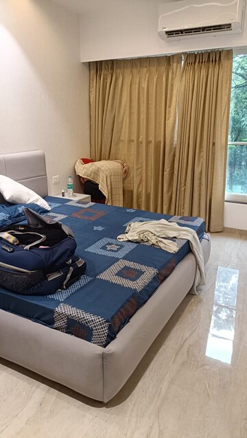 Master Bedroom in 3 BHK Apartment at Acropolis Apartment, Andheri West – for Rent