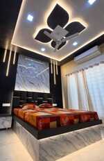 4 BHK 3700 Sq.Ft. Builder Floor in Hemkund Appartment 