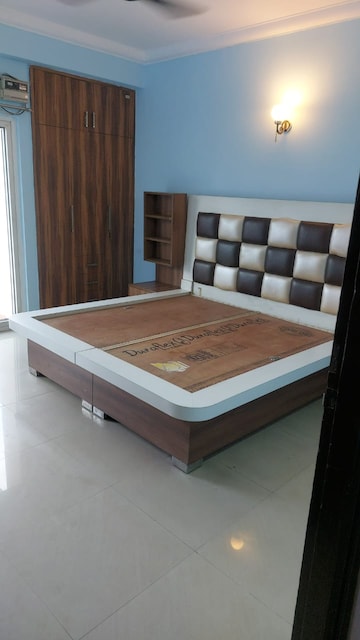 Bedroom in 2 BHK Apartment at Antriksh Golf View, Sector 78 – for Rent
