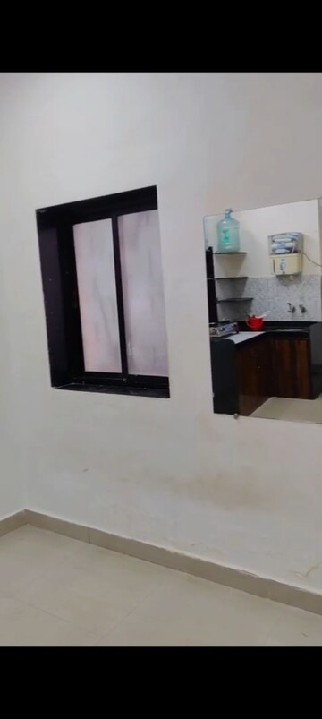 Room in 1 BHK Independent House at Kalina Vihar Darshan CHS, Kalina – for Rent