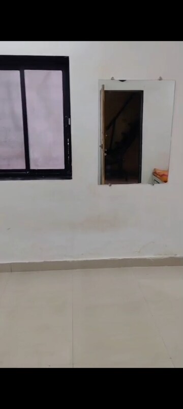 Room in 1 BHK Independent House at Kalina Vihar Darshan CHS, Kalina – for Rent