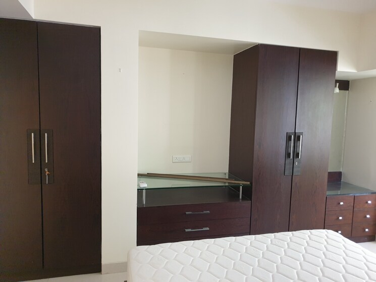 Room, andheri west 3 Bedroom 1200 Sq.Ft. Apartment In Andheri West Mumbai 8943546