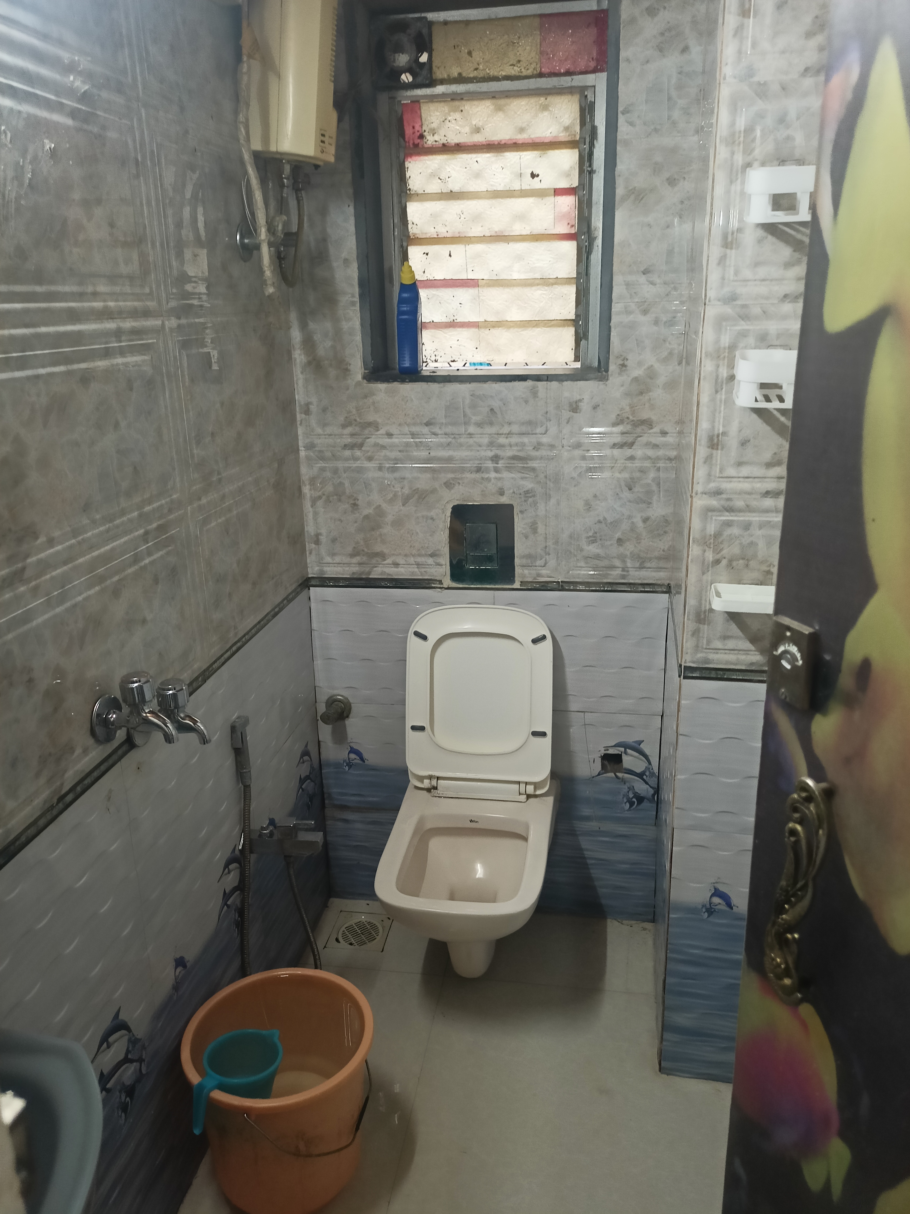 1 RkApartment For Rent in Akanksha CHS Prabhadevi